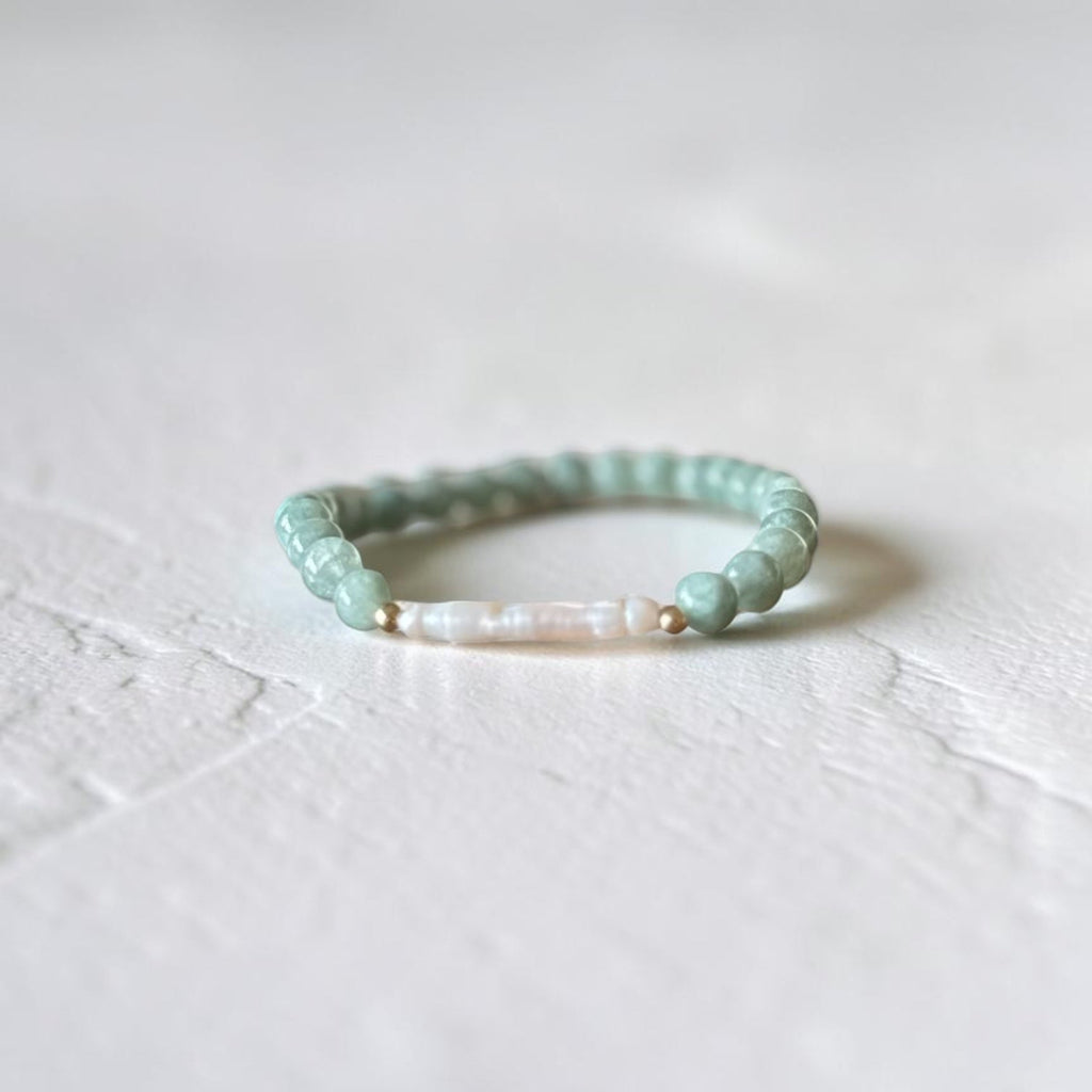 The Drew Bracelet — 6mm Green Jade, natural freshwater long pearl, and gold filled beads stretch bracelet by Poppies & Jules⠋