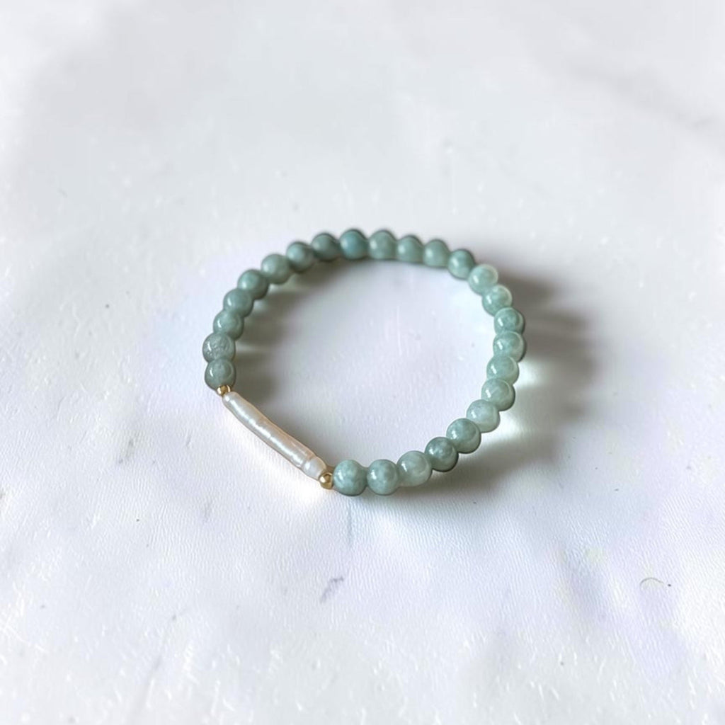 The Drew Bracelet — 6mm Green Jade, natural freshwater long pearl, and gold filled beads stretch bracelet by Poppies & Jules⠋